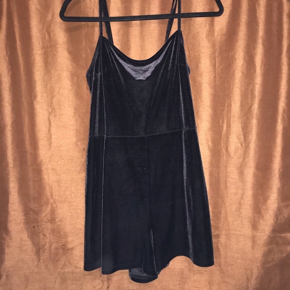 black velvet romper - Picture 1 of 2